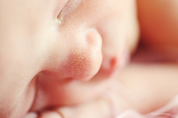 Infekce u novorozenců: získat je můžou již v těhotenství